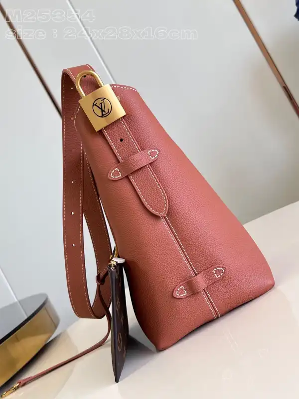 Aaa replica bags LOUIS VUITTON Low Key Hobo Jh-24*28*16CM