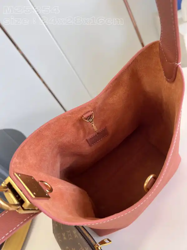 Rep LOUIS VUITTON Low Key Hobo Jh-24*28*16CM