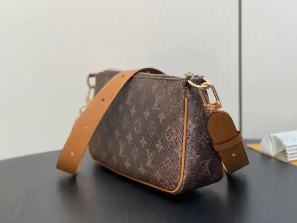 LOUIS VUITTON MULTI POCHETTE ACCESSOIRES