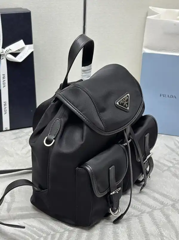 First Bag Ru PRADA Small Re-Nylon backpack-24*28*12CM