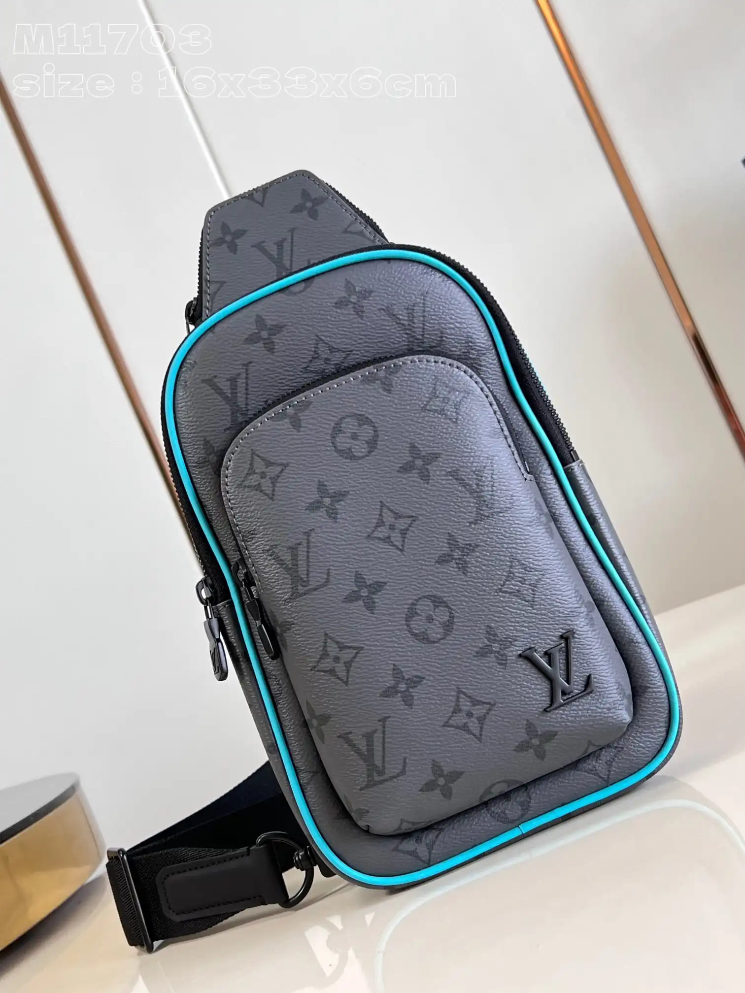 Aaa replica ru LOUIS VUITTON Avenue Slingbag-16*33*5.7CM