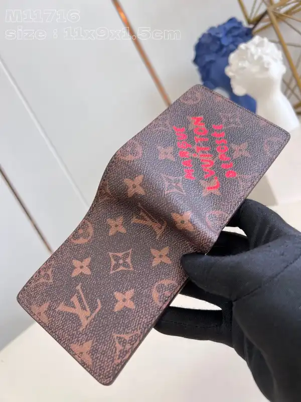 TO LOUIS VUITTON MULTIPLE WALLET-11.5*9*1.5cm