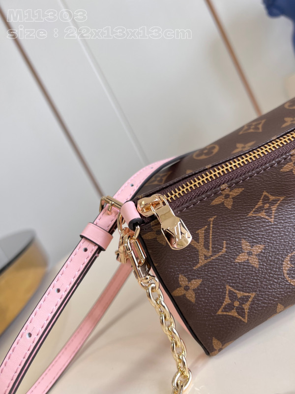 HOT SALE LOUIS VUITTON Bloom Pouch-22.5*13*13CM