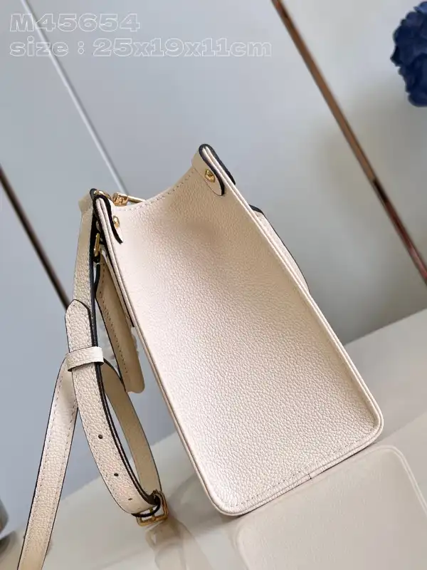 Firstbag Ru LOUIS VUITTON ONTHEGO PM