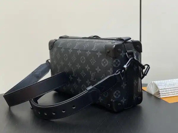 LOUIS VUITTON Soul Trunk East West-29*17.5*10CM