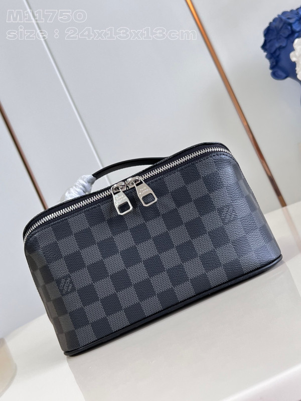 HOT SALE LOUIS VUITTON TOILETRY BAG-24*13*13CM