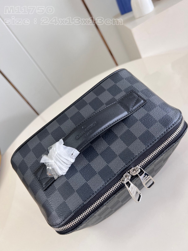 HOT SALE LOUIS VUITTON TOILETRY BAG-24*13*13CM