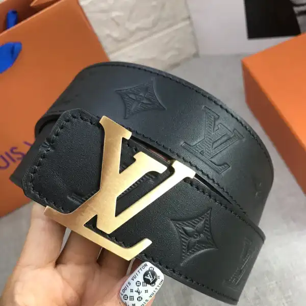 LOUIS VUITTON BELT