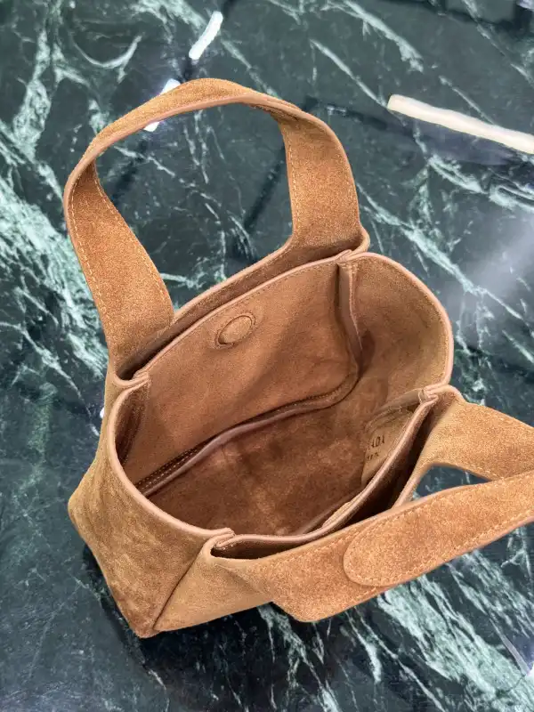 Bagsoffer Prada Woolen Bucket Bag-18*15.5*10CM