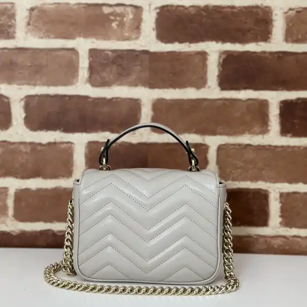 GUCCI GG Marmont mini top handle bag-17*13*6CM