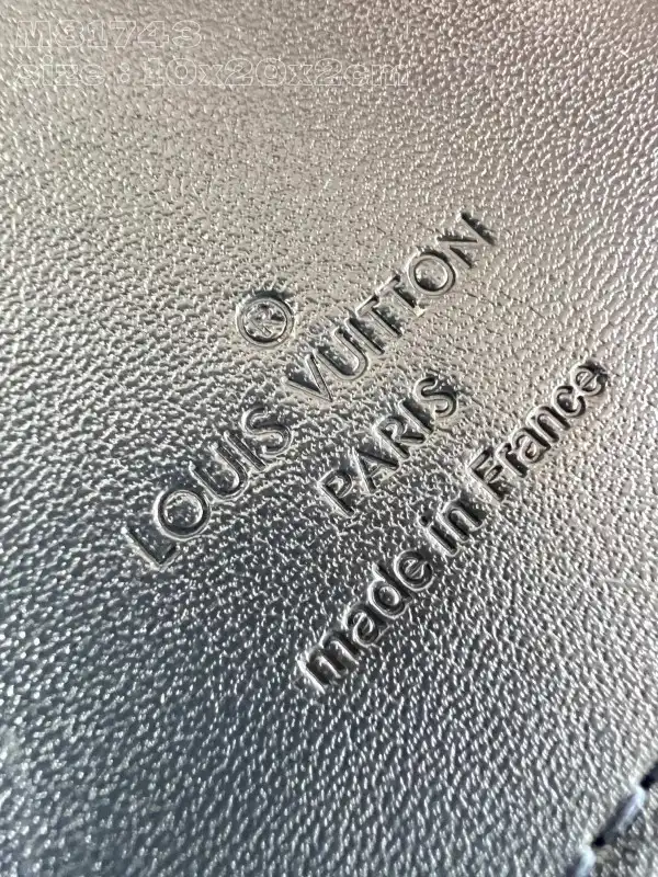 Cheap LOUIS VUITTON ZIPPY WALLET-10*20*2 cm