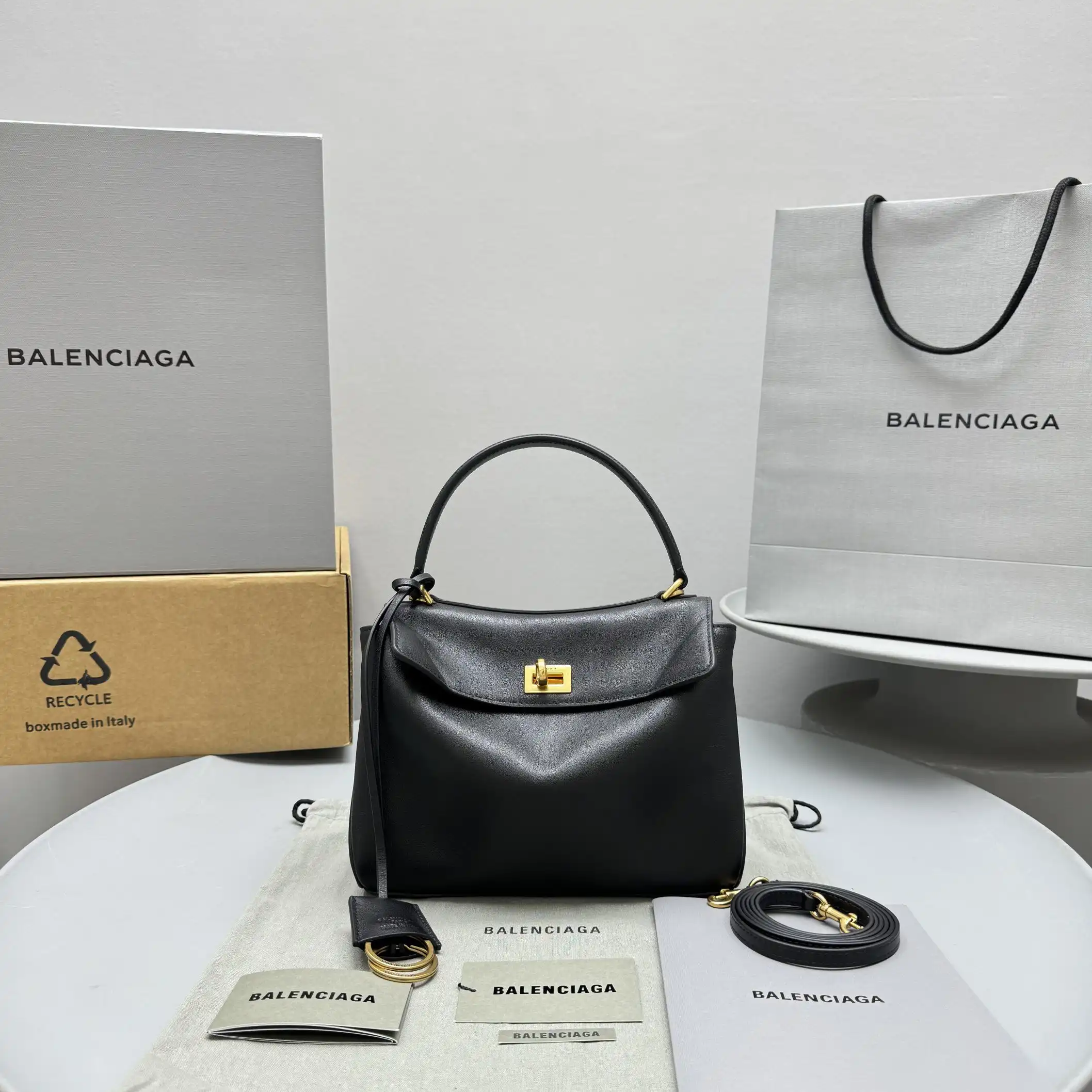 First bag ru BALENCIAGA RODEO-22.8*9.9*8.3CM