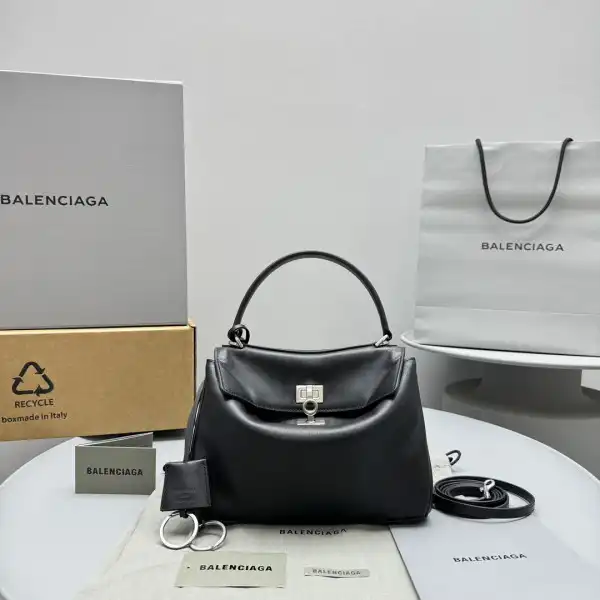 Frstbag ru BALENCIAGA RODEO-22.8*9.9*8.3CM