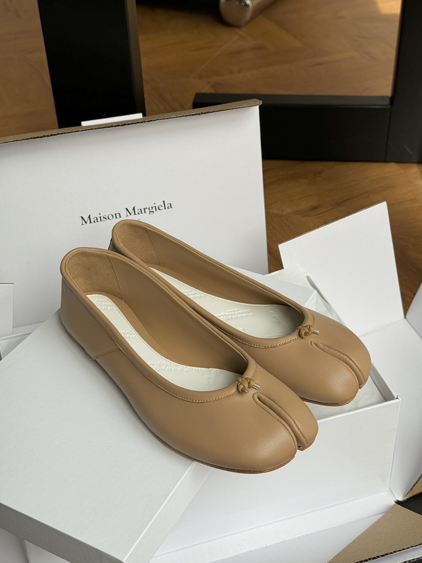 HOT SALE Maison Margiela ballet flats