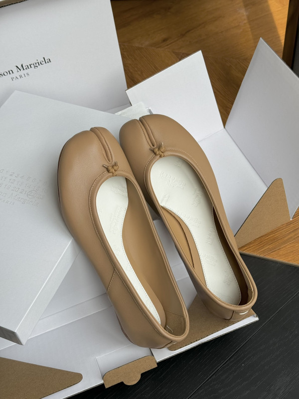 HOT SALE Maison Margiela ballet flats