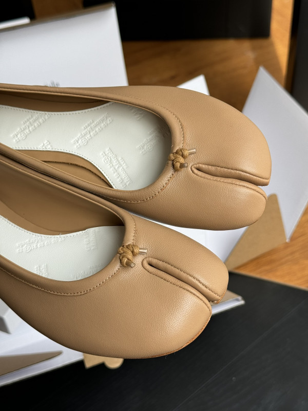 HOT SALE Maison Margiela ballet flats