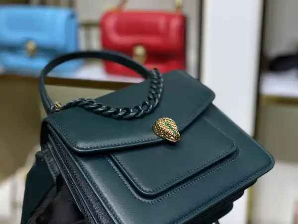 First Bag Ru BVLGARI SERPENTI FOREVER TOP HANDLE-18CM