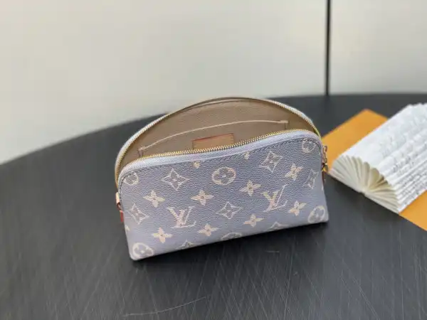 You get luxury for less. Shop now for the best deals on fake Louis bags. Louis Vuitton Pochette Cosmétique PM