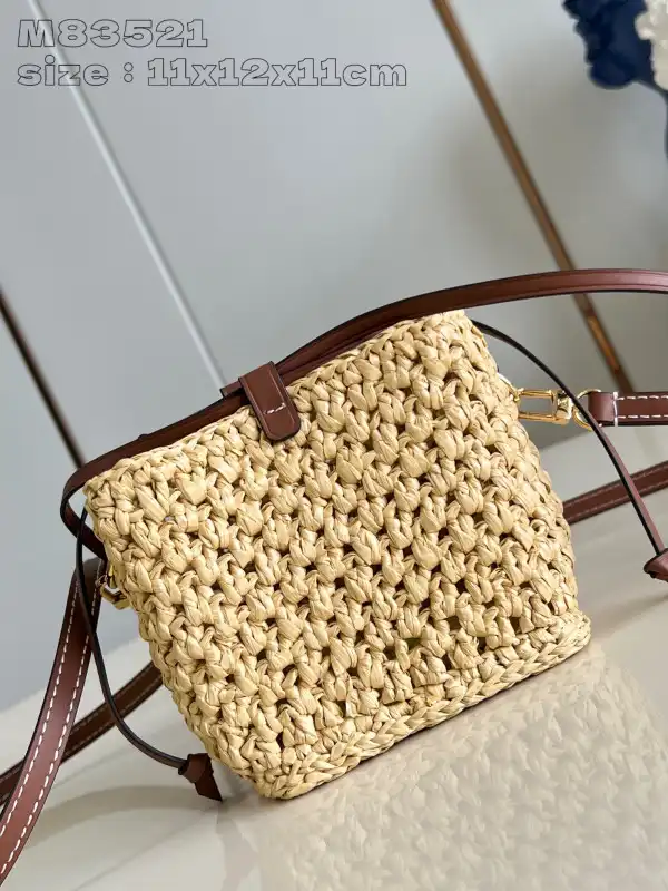 LOUIS VUITTON NOÉ PURSE