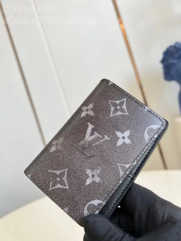 LOUIS VUITTON Pocket Organizer-7.5*11.1*1 cm