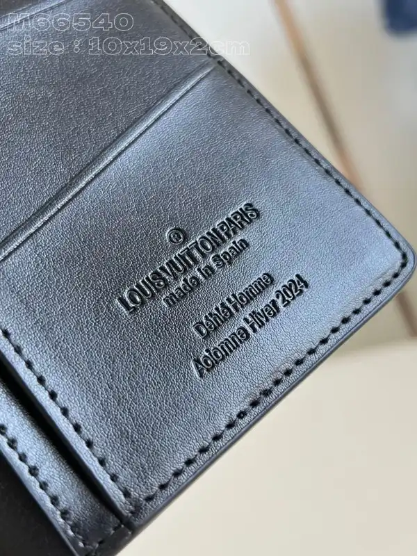 Aaa replica ru LOUIS VUITTON BRAZZA WALLET-10*19*2cm