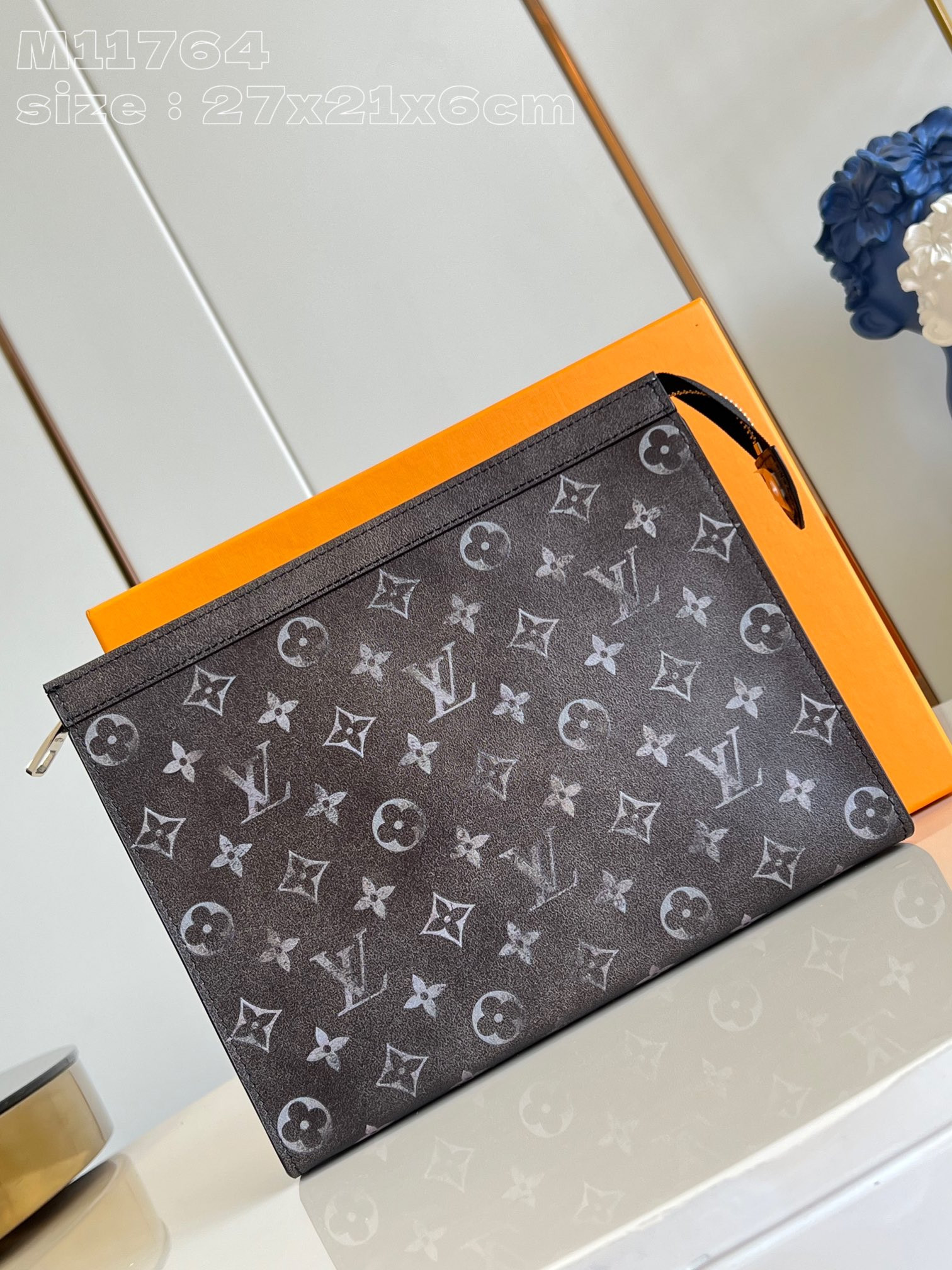 HOT SALE LOUIS VUITTON POCHETTE VOYAGE-27*21*6CM