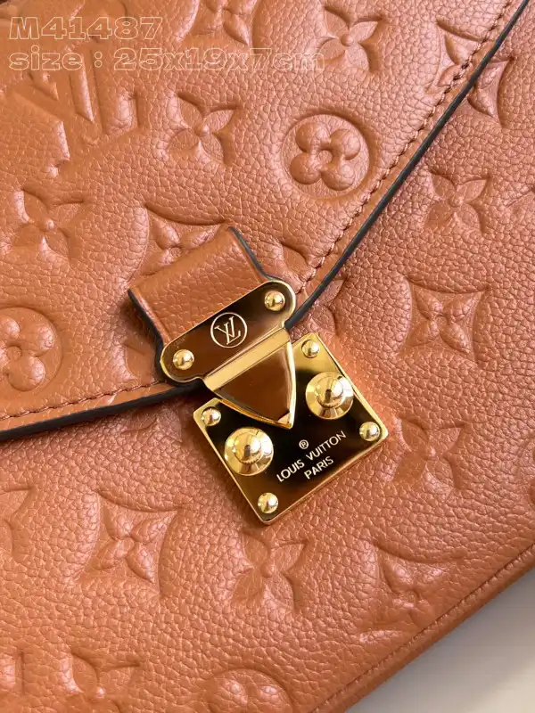 LOUIS VUITTON POCHETTE METIS-25*19*7cm