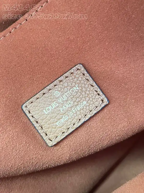 LOUIS VUITTON POCHETTE METIS-25*19*7cm