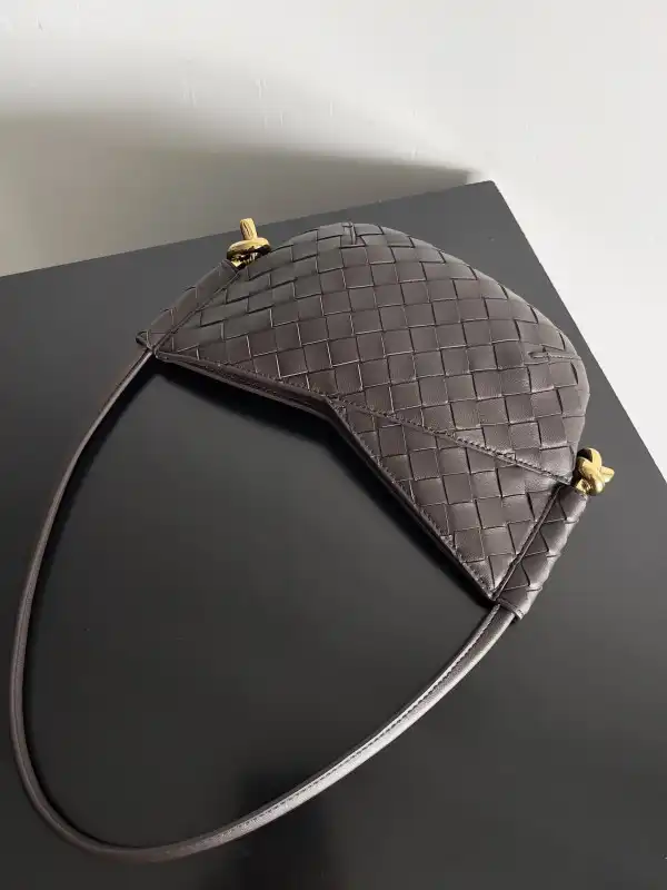 Bagsoffer yupoo Bottega Veneta Solstice Mini shoulder bag