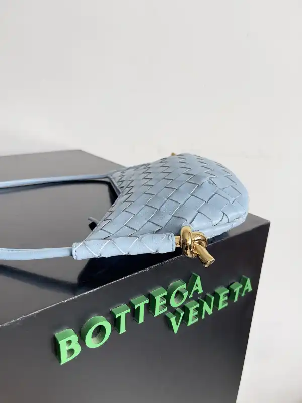 Bagsoffer yupoo Bottega Veneta Solstice Mini shoulder bag