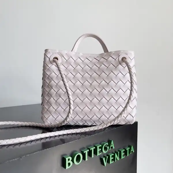 Bagsoffer yupoo BOTTEGA VENETA SMALL ANDIAMO-25*22*10.5cm