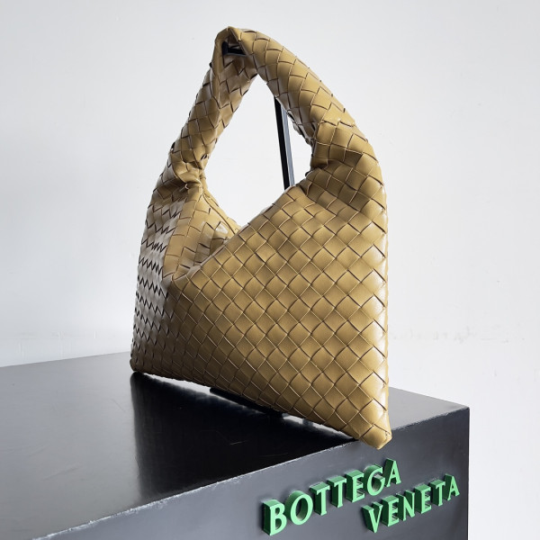 HOT SALE BOTTEGA VENETA medium Hop