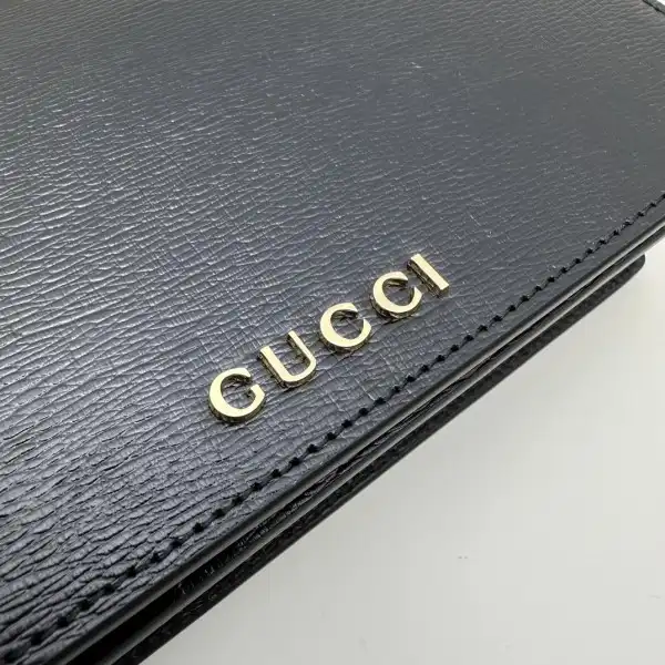 Yupoo bagsoffer Gucci Chain wallet with Gucci script