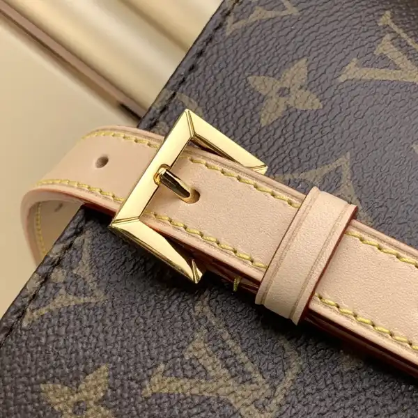 LOUIS VUITTON Piano-25*27*11.5CM