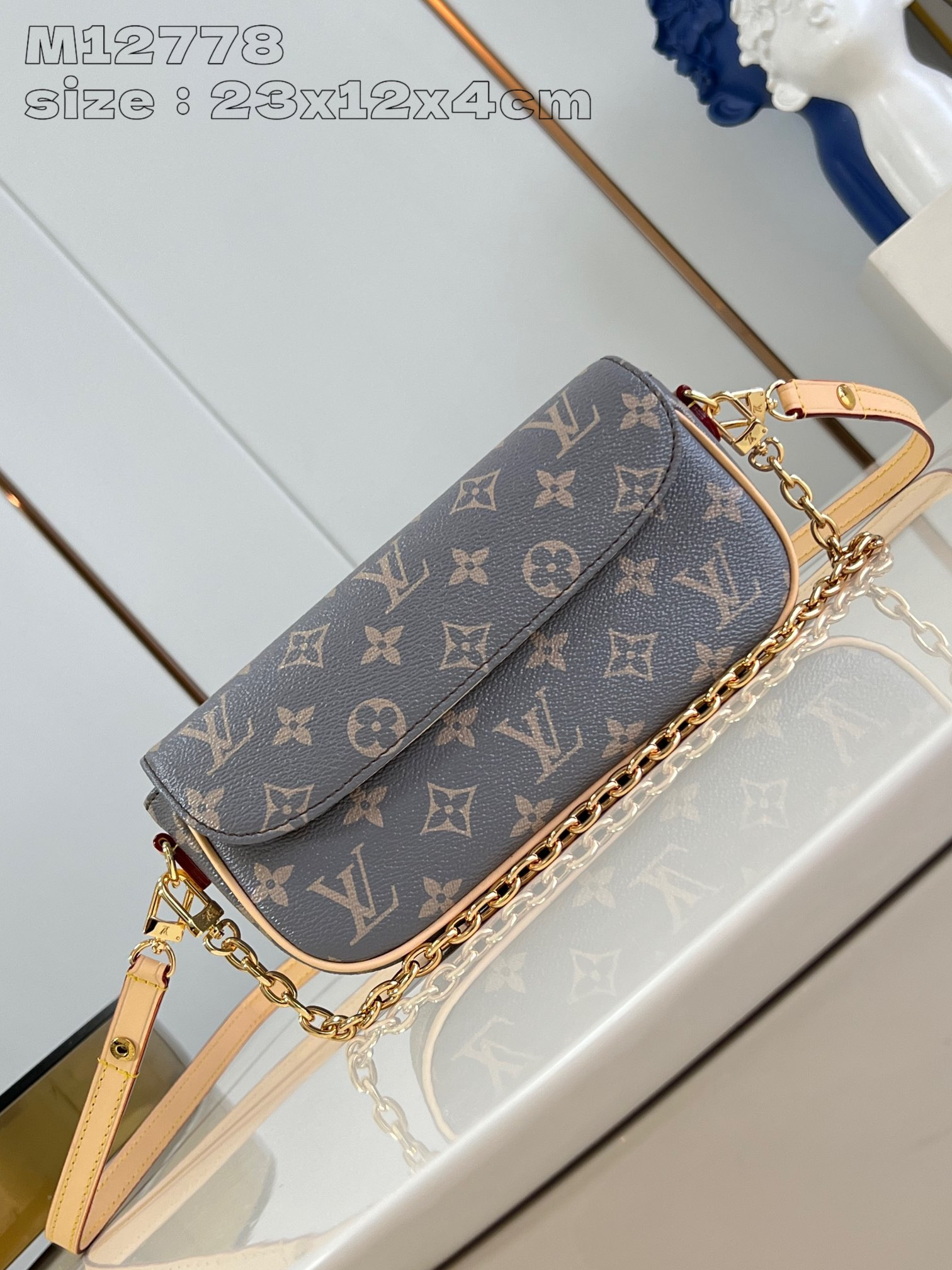 HOT SALE LOUIS VUITTON Wallet on Chain Ivy-23.5*12*4.3cm