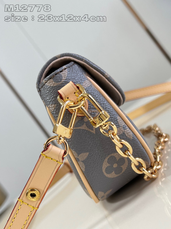 HOT SALE LOUIS VUITTON Wallet on Chain Ivy-23.5*12*4.3cm