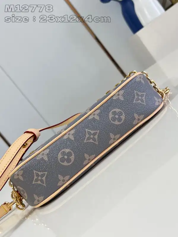 First bag ru LOUIS VUITTON Wallet on Chain Ivy-23.5*12*4.3cm