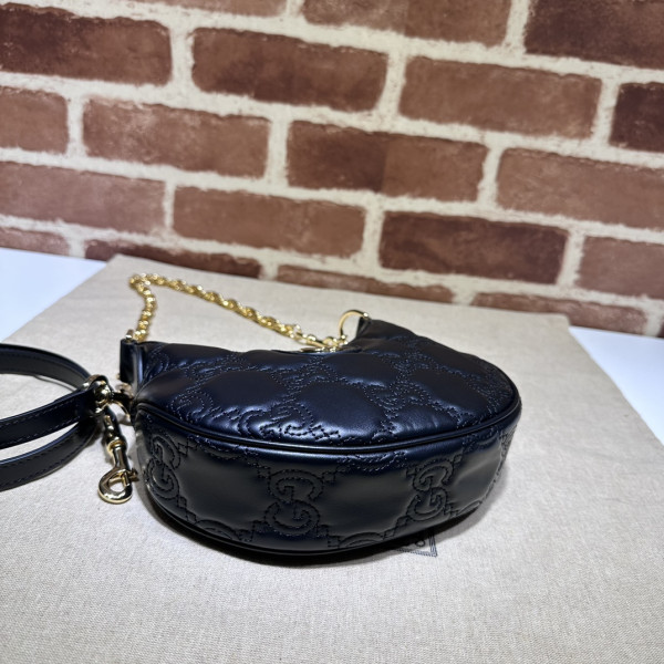 HOT SALE Gucci GG Matelassé mini shoulder bag