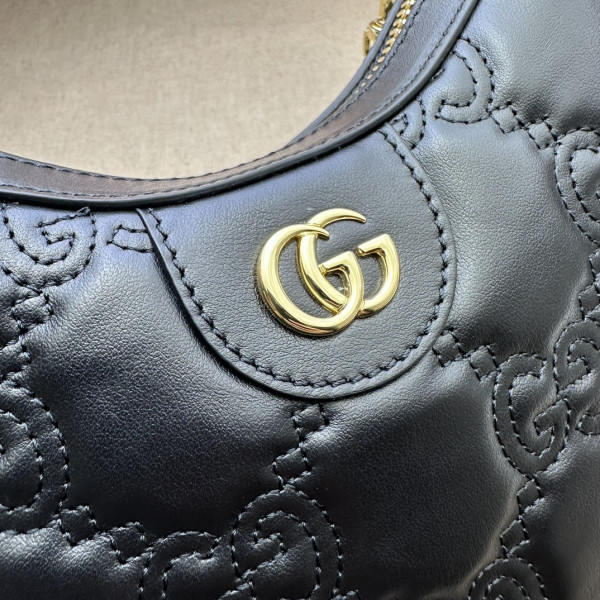 HOT SALE Gucci GG Matelassé mini shoulder bag