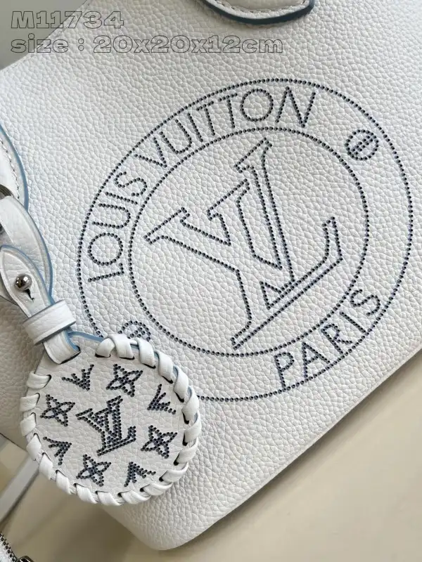 Affordable LOUIS VUITTON Blossom PM