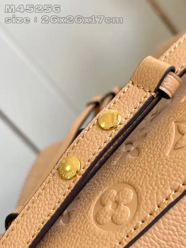 LOUIS VUITTON NÉONOÉ MM