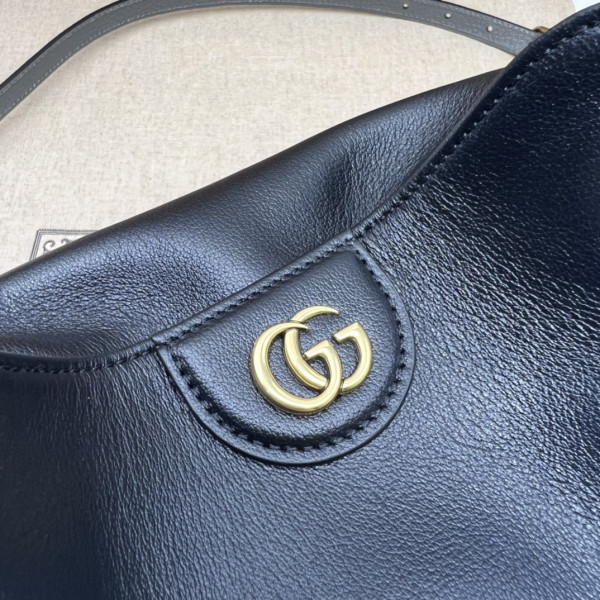 HOT SALE Gucci Diana small shoulder bag