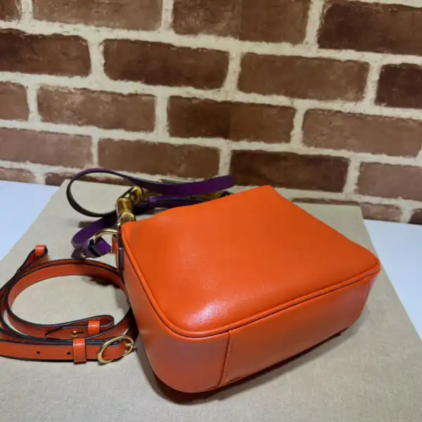 Gucci Diana small shoulder bag