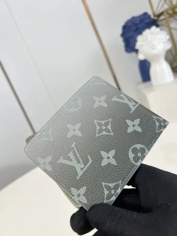 TO LOUIS VUITTON MULTIPLE WALLET-11.5*9*1.5cm