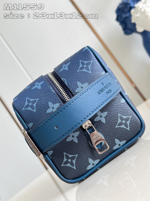 HOT SALE LOUIS VUITTON LOCKER DOPP KIT bag-23*13*12CM