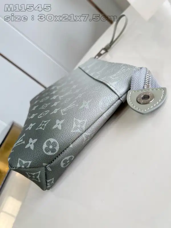 Affordable LOUIS VUITTON POCHETTE VOYAGE SOUPLE-30*21*7.5CM