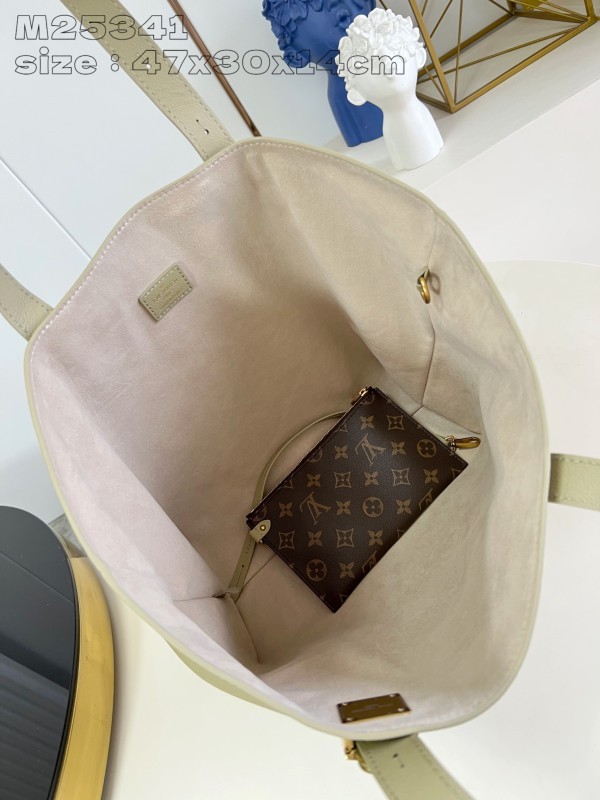 LOUIS VUITTON Low Key Cabas MM-47*30*14CM