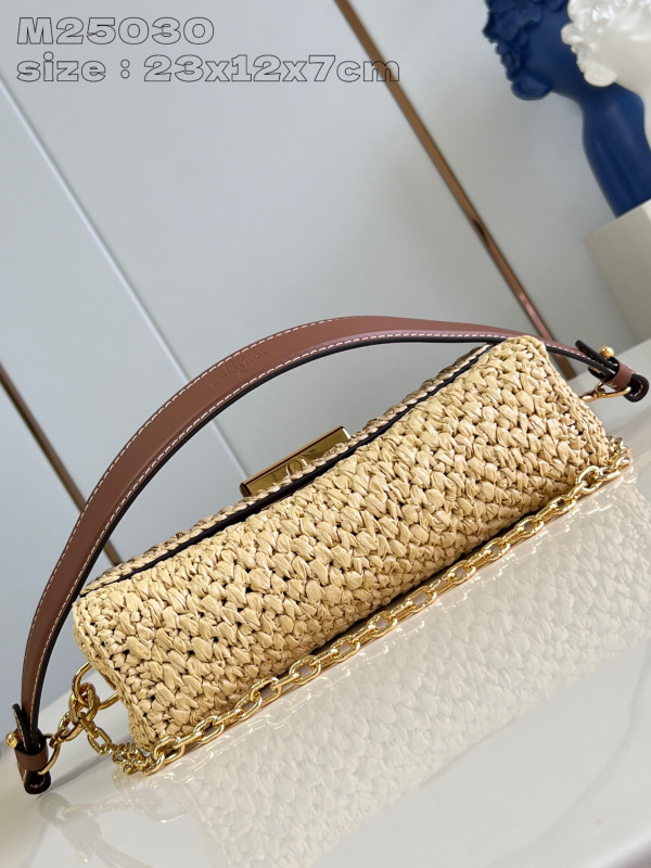 HOT SALE LOUIS VUITTON Twist West-23.5*12*7CM