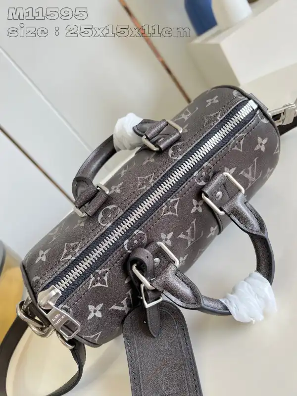 LOUIS VUITTON KEEPALL BANDOULIÈRE 25