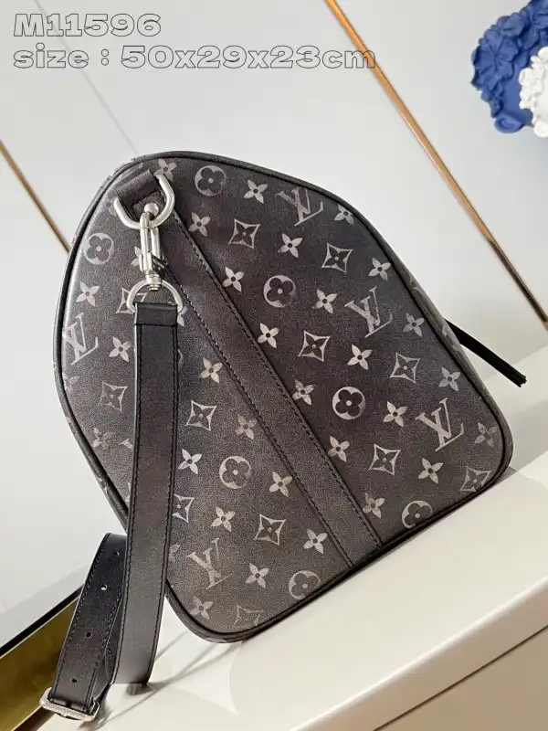 First bag ru LOUIS VUITTON KEEPALL BANDOULIÈRE 50